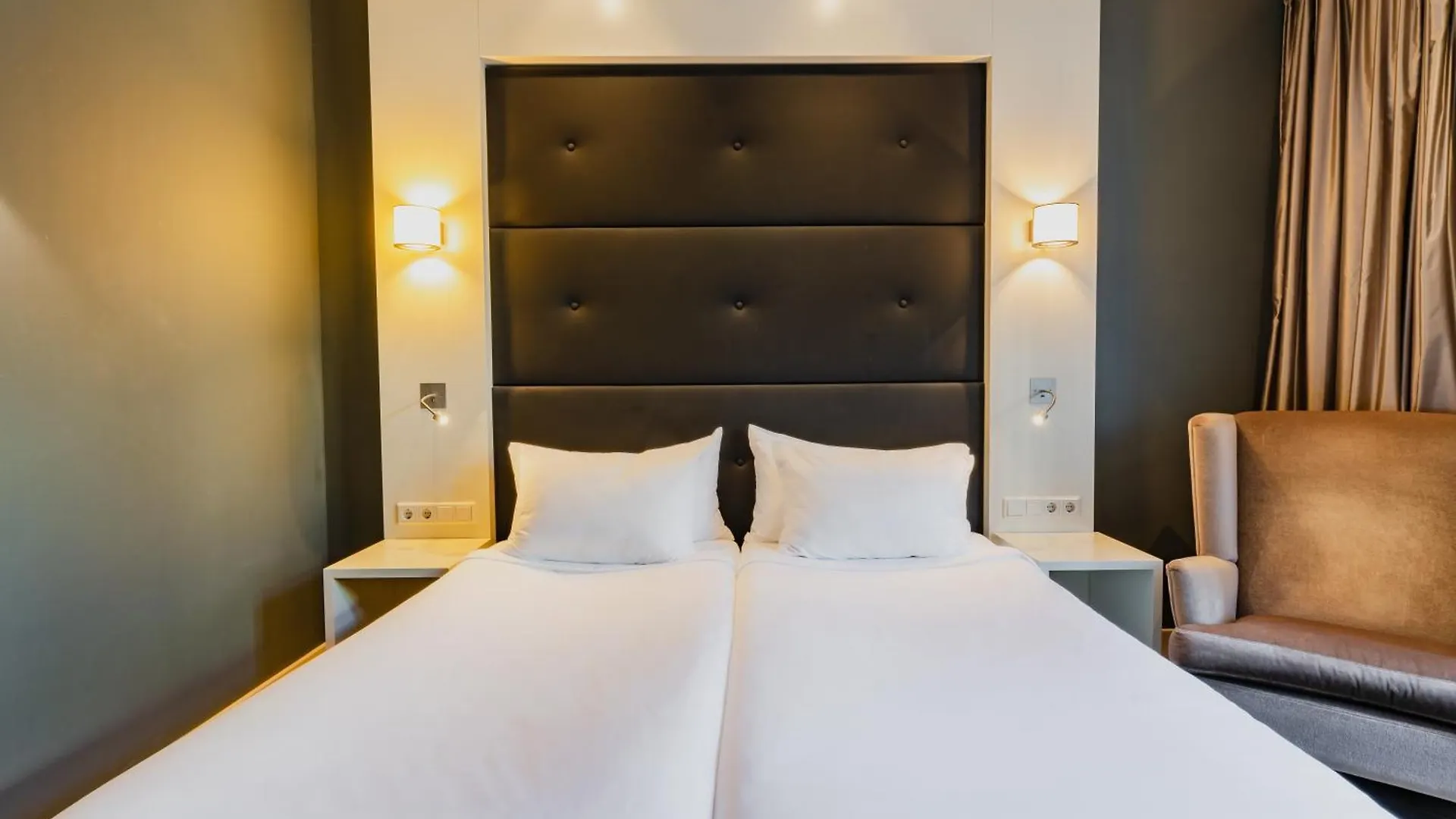 Hotel Jl No76 Amsterdam 4*,  Holandia